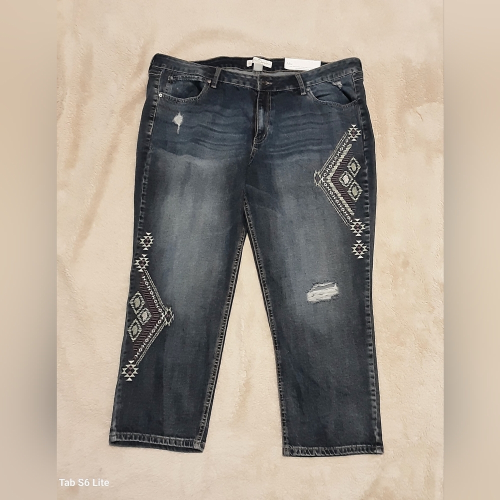 EST. 1946 DENIM Size 18W. Jeans Mid-Rise